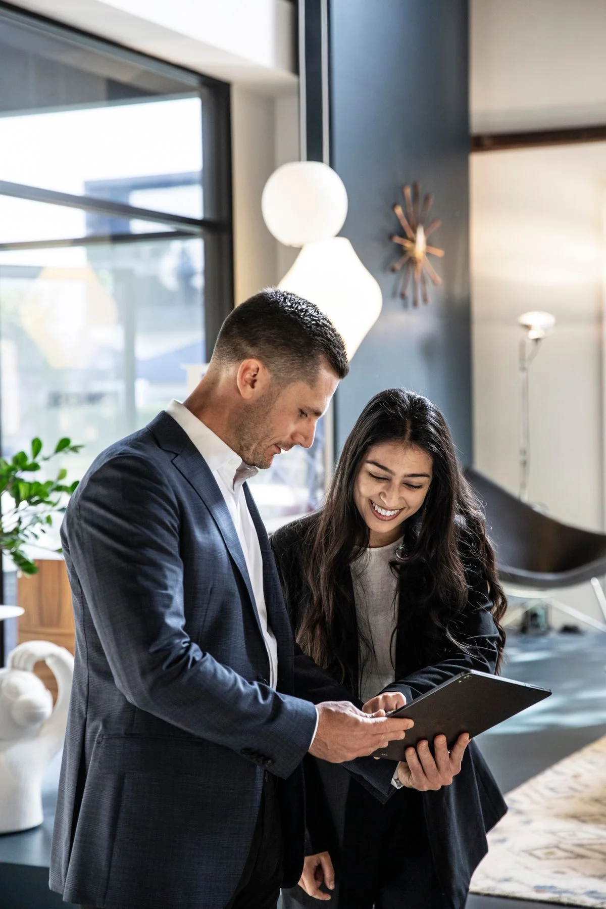 interior designer in banglore | consulting with a client